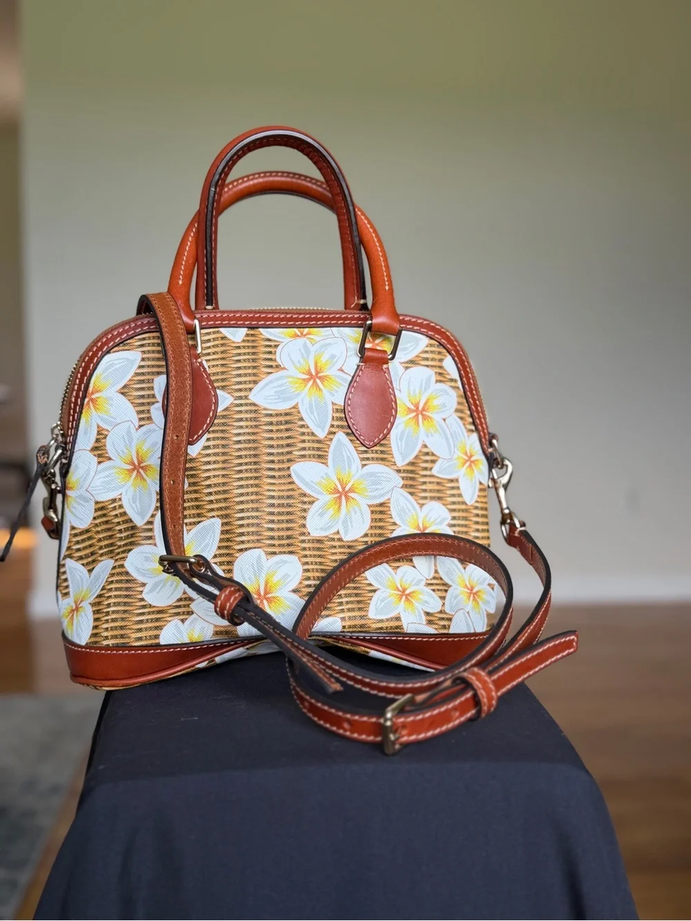 Dooney & Bourke dooney bourke